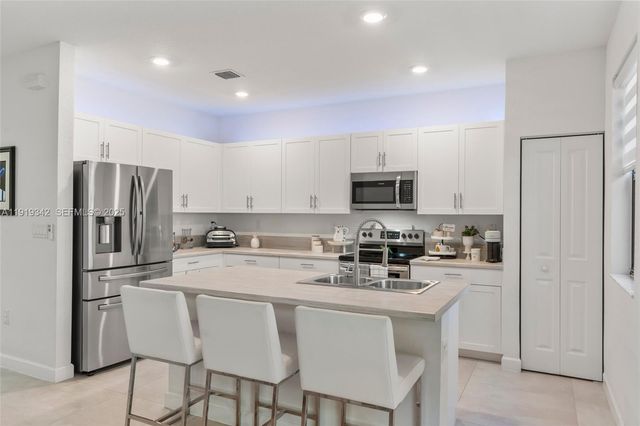 28742 SW 134th Ct, Homestead, FL 33033