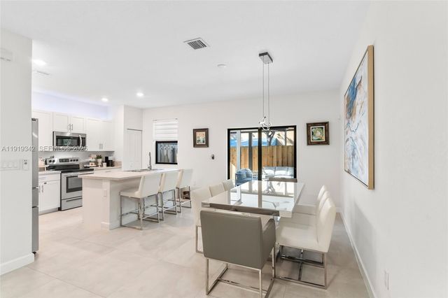 28742 SW 134th Ct, Homestead, FL 33033