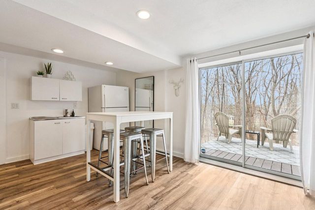 S54W23710 Maple Hill COURT, Waukesha, WI 53189