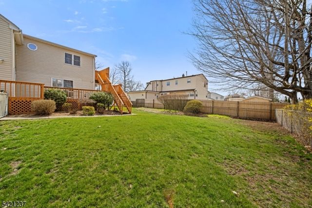 125 Merritt Ave, Bergenfield Boro, NJ 07621