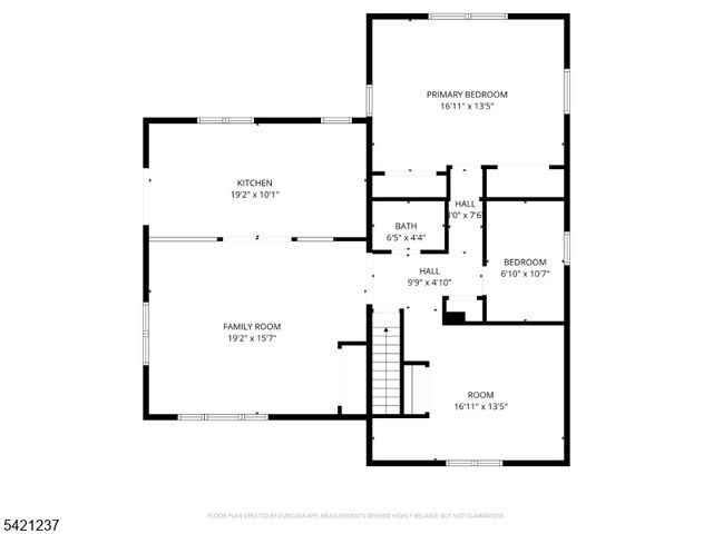125 Merritt Ave, Bergenfield Boro, NJ 07621