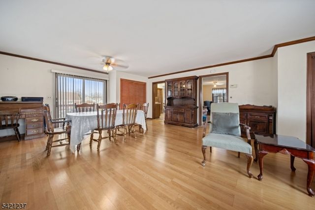 125 Merritt Ave, Bergenfield Boro, NJ 07621
