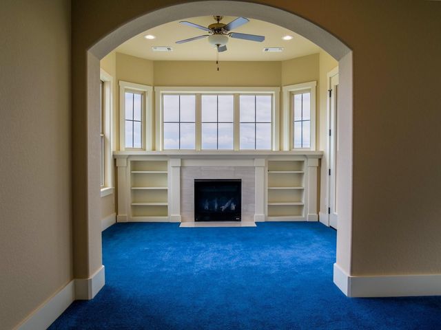 529 Vista Ridge Drive, Round Mountain, TX 78663