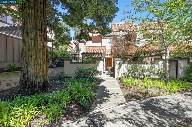 589 Pimlico Ct, Walnut Creek, CA 94597