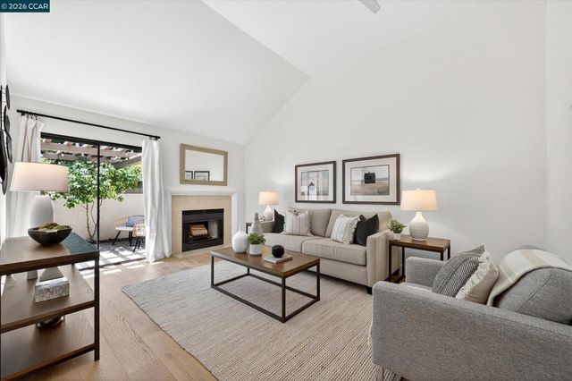 589 Pimlico Ct, Walnut Creek, CA 94597