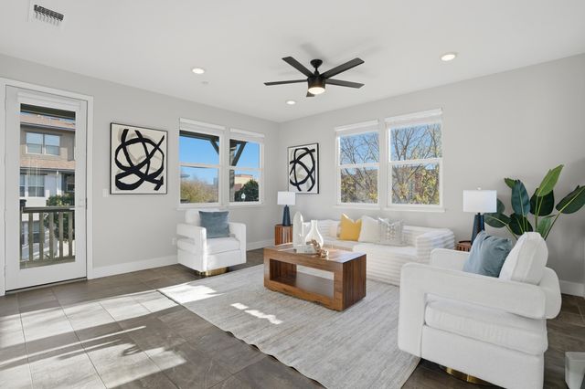 477 Mitchell Ave, Alameda, CA 94501