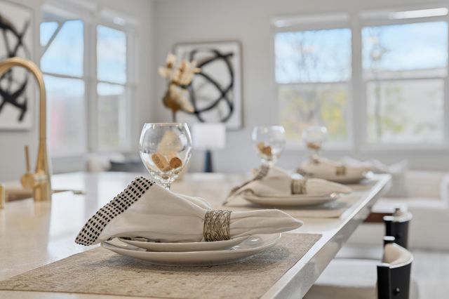 477 Mitchell Ave, Alameda, CA 94501