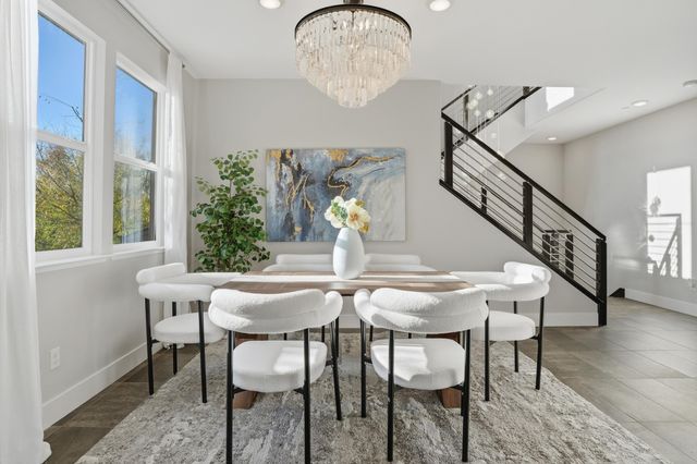 477 Mitchell Ave, Alameda, CA 94501