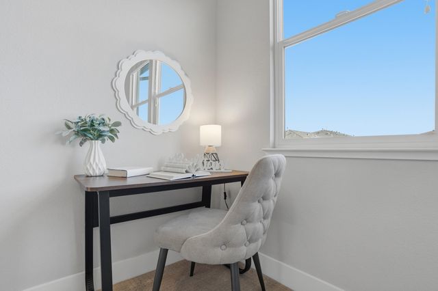 477 Mitchell Ave, Alameda, CA 94501