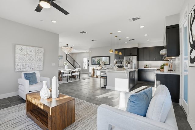 477 Mitchell Ave, Alameda, CA 94501