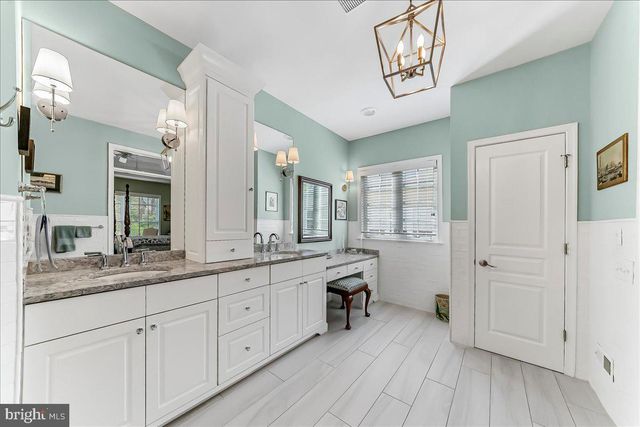 131 VIOLET DR, Kennett Square, PA 19348