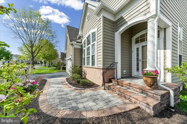 131 VIOLET DR, Kennett Square, PA 19348