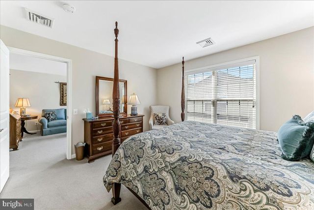 131 VIOLET DR, Kennett Square, PA 19348