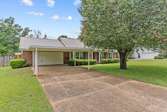 103 Roanoke Way, Dothan, AL 36305