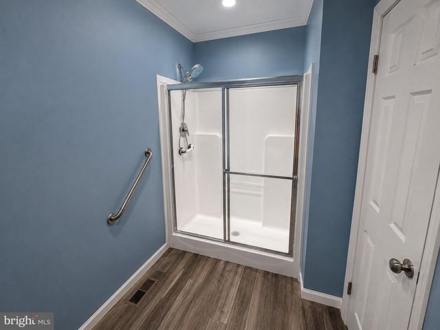 22 BALTIMORE DR., Manahawkin, NJ 08050