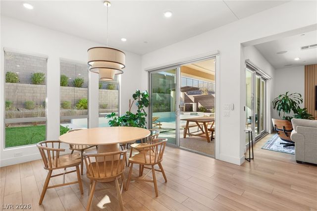 237 Wilson Ridge Street, Las Vegas, NV 89138