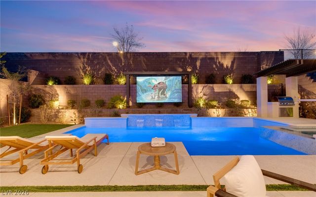 237 Wilson Ridge Street, Las Vegas, NV 89138