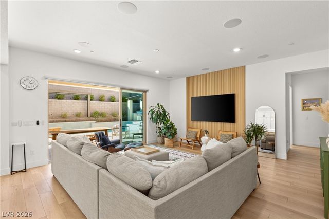 237 Wilson Ridge Street, Las Vegas, NV 89138