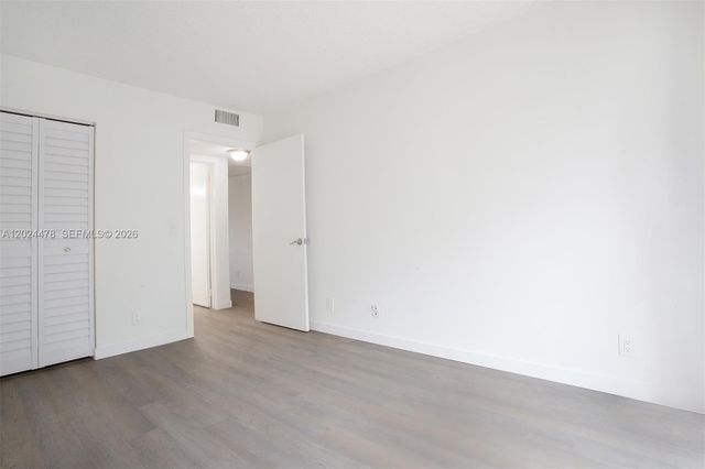 1301 SW 135th Ter 205J, Pembroke Pines, FL 33027