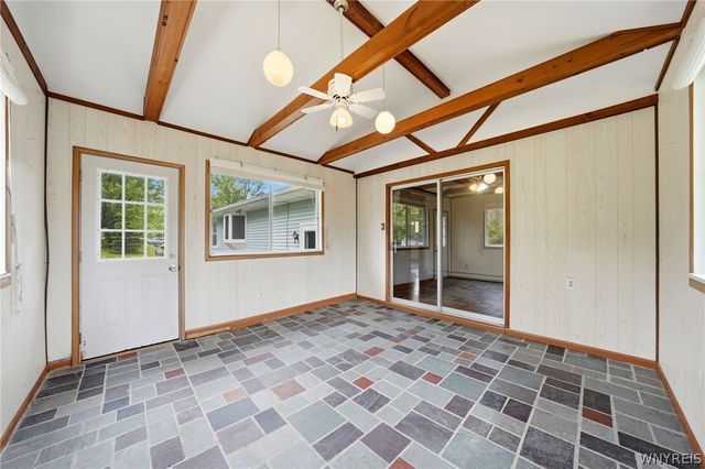 5676 Homestead Road, Boston, NY 14075