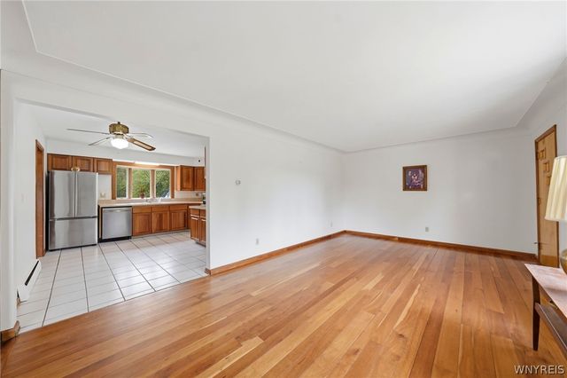 5676 Homestead Road, Boston, NY 14075