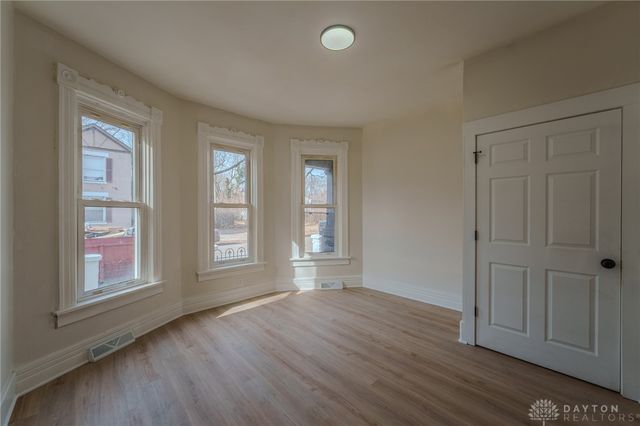 216 S Conover Street, Dayton, OH 45402