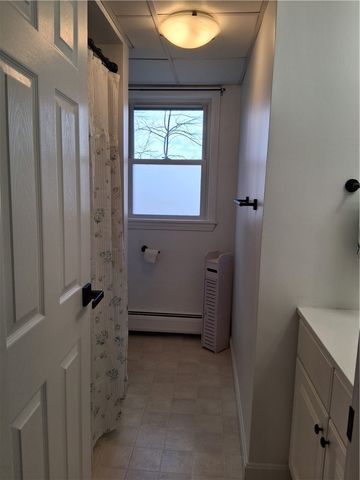 381 Old River Road 3, Lincoln, RI 02838