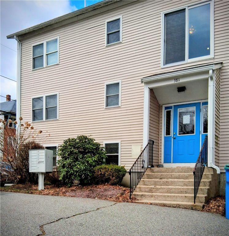 381 Old River Road 3, Lincoln, RI 02838