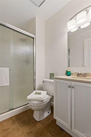 1961 Marine Terrace Drive L, St Louis, MO 63146