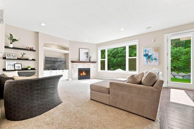 3025 Fairway Drive, Chaska, MN 55318