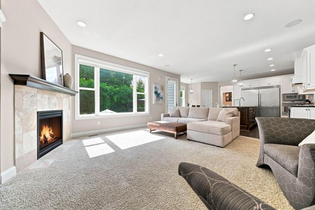 3025 Fairway Drive, Chaska, MN 55318