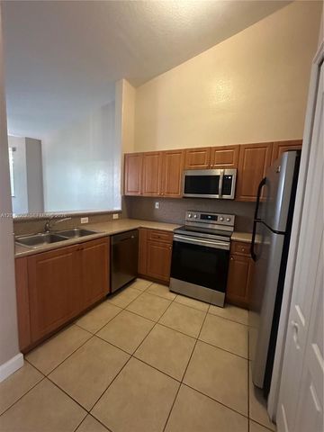 1656 SE 29th Court 201, Homestead, FL 33035