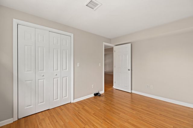 1 Centre St 9, Canton, MA 02021
