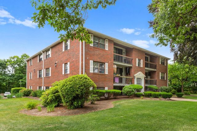 1 Centre St 9, Canton, MA 02021