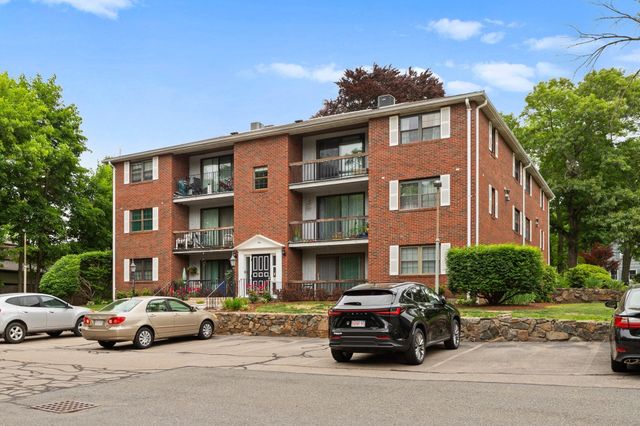 1 Centre St 9, Canton, MA 02021