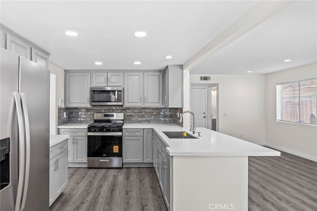 32970 Winnepeg Pl, Lake Elsinore, CA 92530 — photo 2
