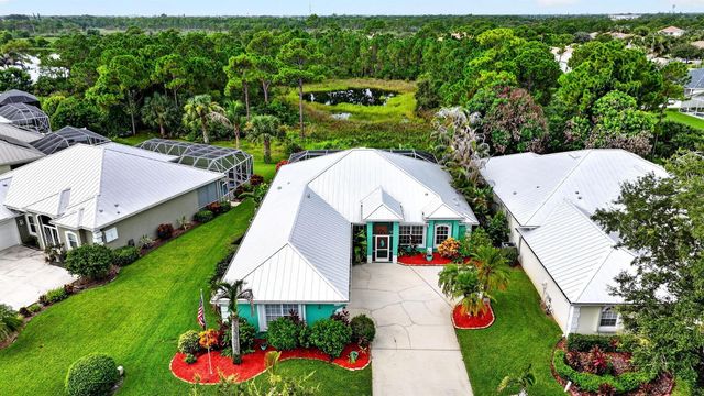 482 NW Sunflower Place, Jensen Beach, FL 34957