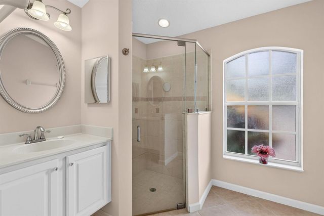 482 NW Sunflower Place, Jensen Beach, FL 34957