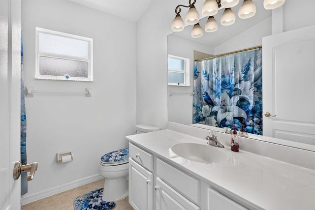 482 NW Sunflower Place, Jensen Beach, FL 34957