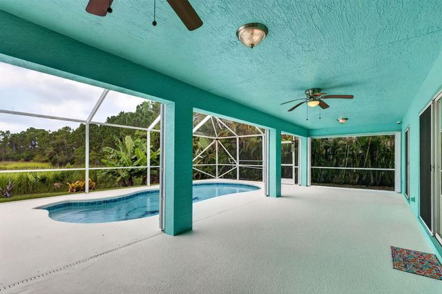 482 NW Sunflower Place, Jensen Beach, FL 34957