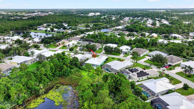 482 NW Sunflower Place, Jensen Beach, FL 34957