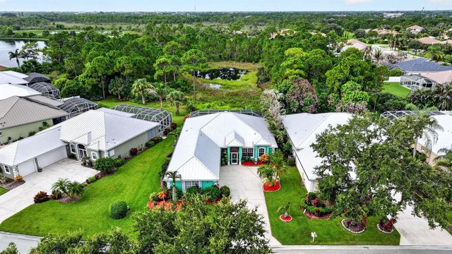 482 NW Sunflower Place, Jensen Beach, FL 34957