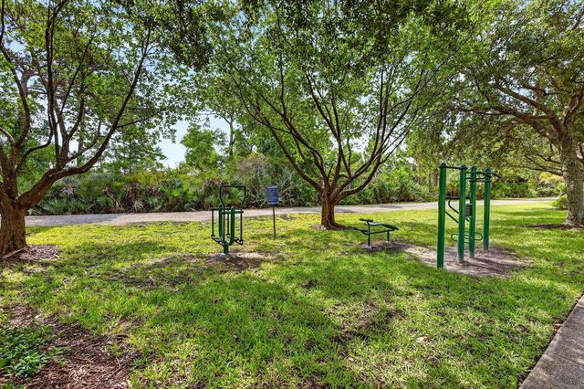 482 NW Sunflower Place, Jensen Beach, FL 34957