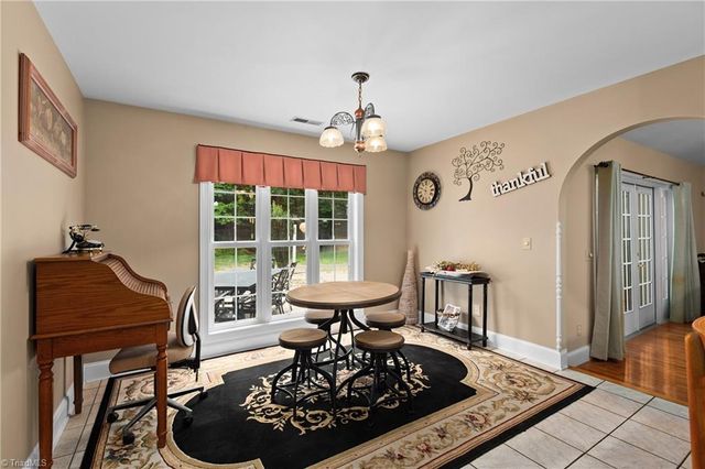 1239 Blackberry Ridge Road, High Point, NC 27265