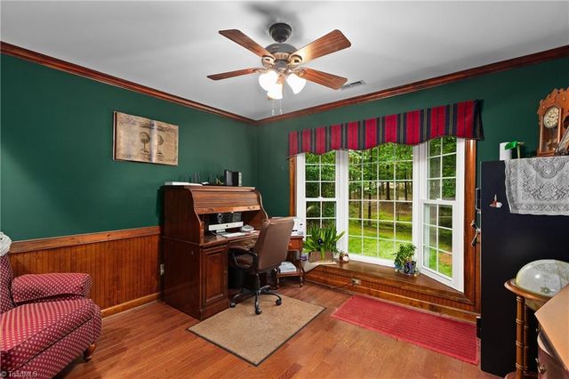 1239 Blackberry Ridge Road, High Point, NC 27265