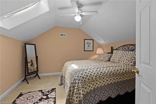 1239 Blackberry Ridge Road, High Point, NC 27265