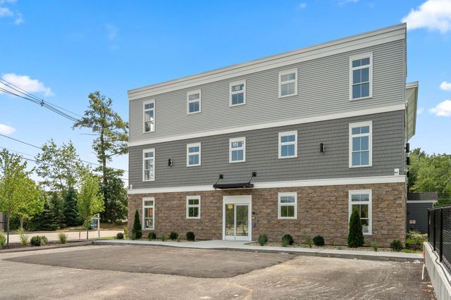 7 Cross St 305U, Wilmington, MA 01887