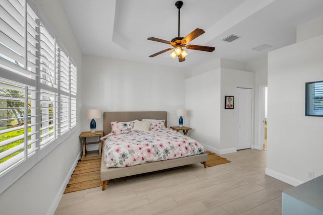 5902 Walnut Park Lane, Fort Pierce, FL 34951