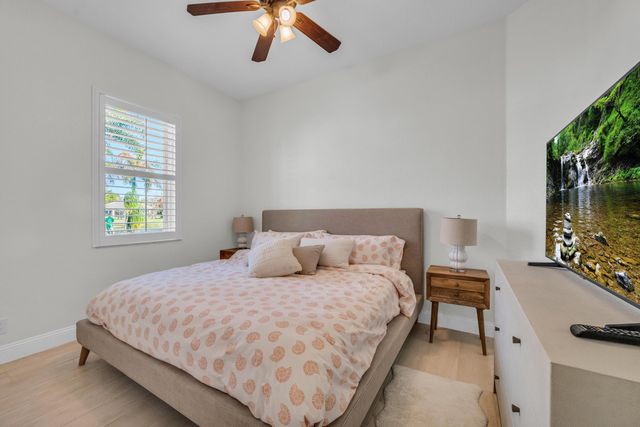 5902 Walnut Park Lane, Fort Pierce, FL 34951