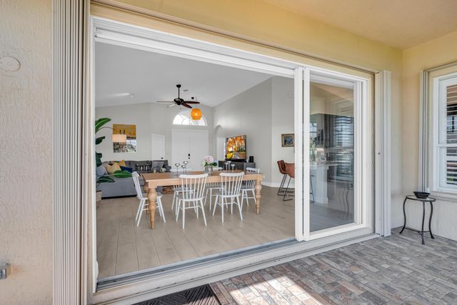 5902 Walnut Park Lane, Fort Pierce, FL 34951